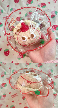 Christmas Cat Mini Cake